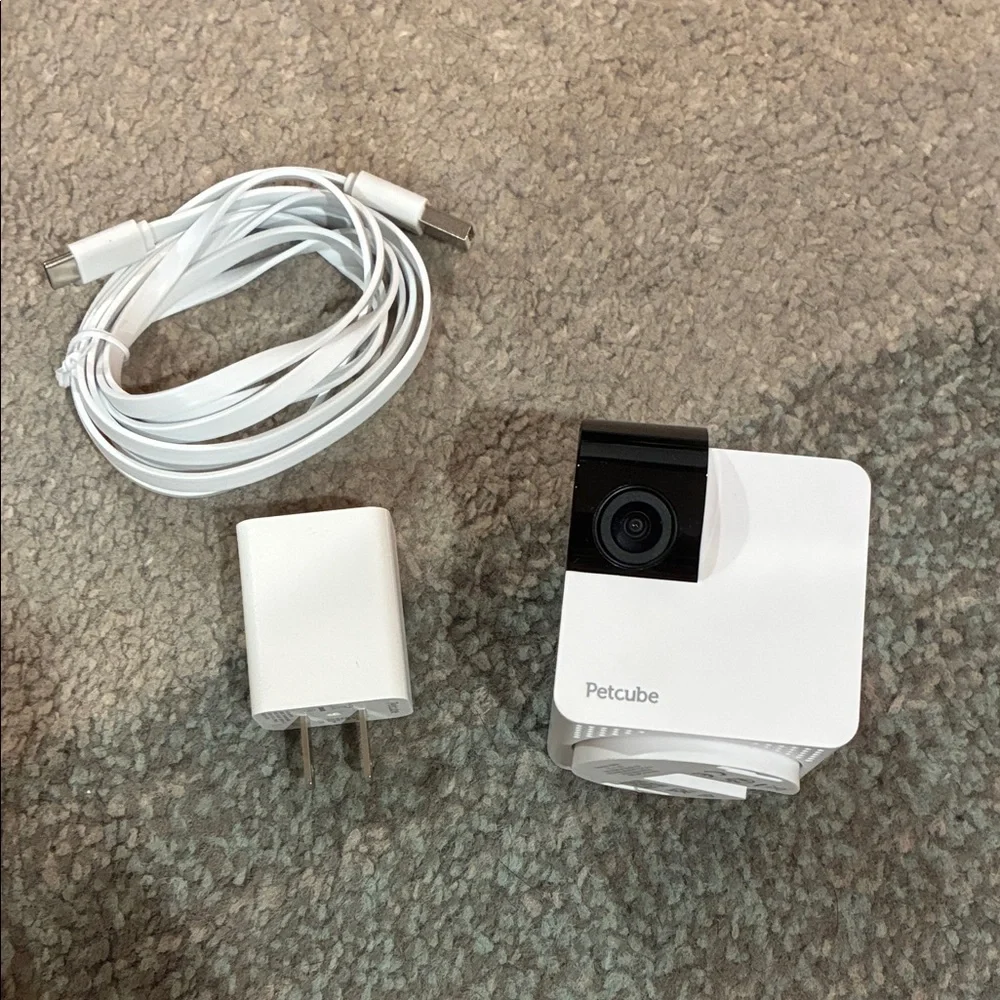 Cam 360 Smart Pet Camera - Black